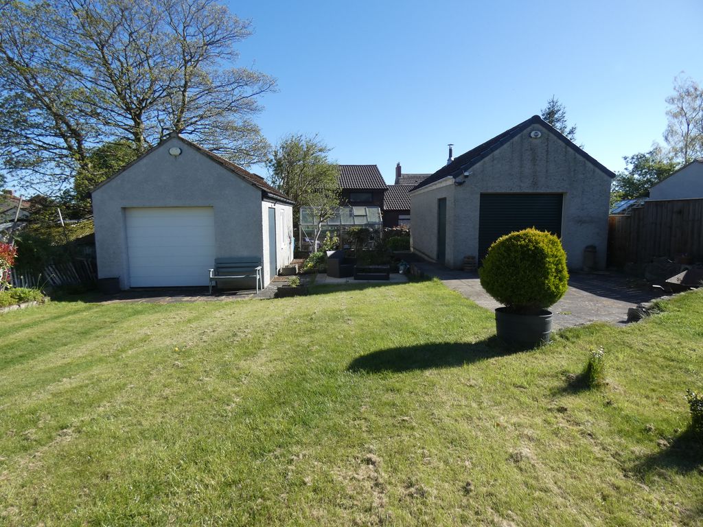 Front Garden- click for photo gallery